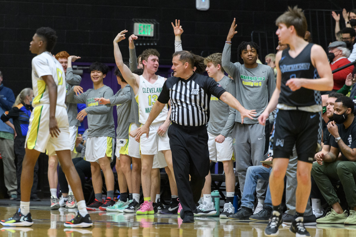 Mountainside Cleveland boys basketball Ken Waz 31